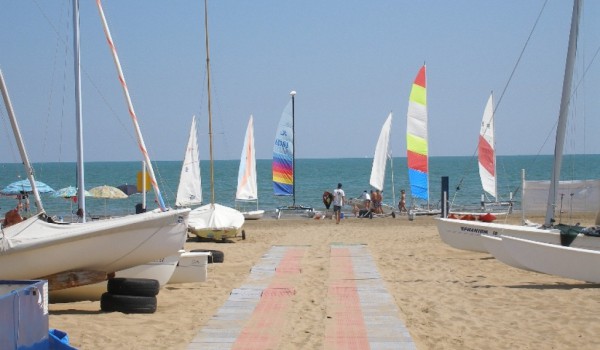 sail_beach_jesolo_0.jpg
