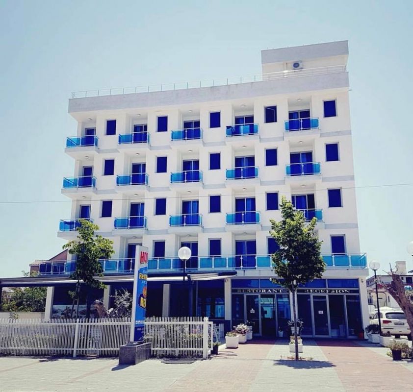Hotel Real