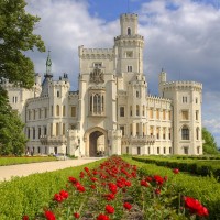 Hluboka_Castle_Czech_Republic.jpeg